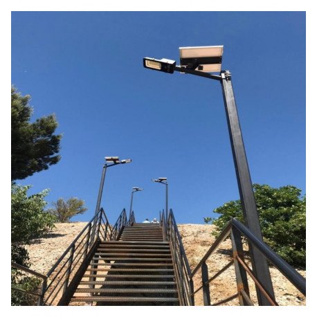 Farola LED solar 100W programable para exterior con mando