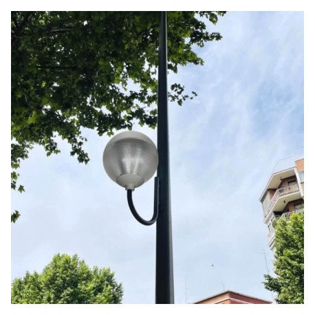 Farola LED Globo anti contaminación lumínica E27 40W exterior