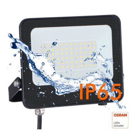 Proyector LED 50W exterior IP65 para iluminación potente